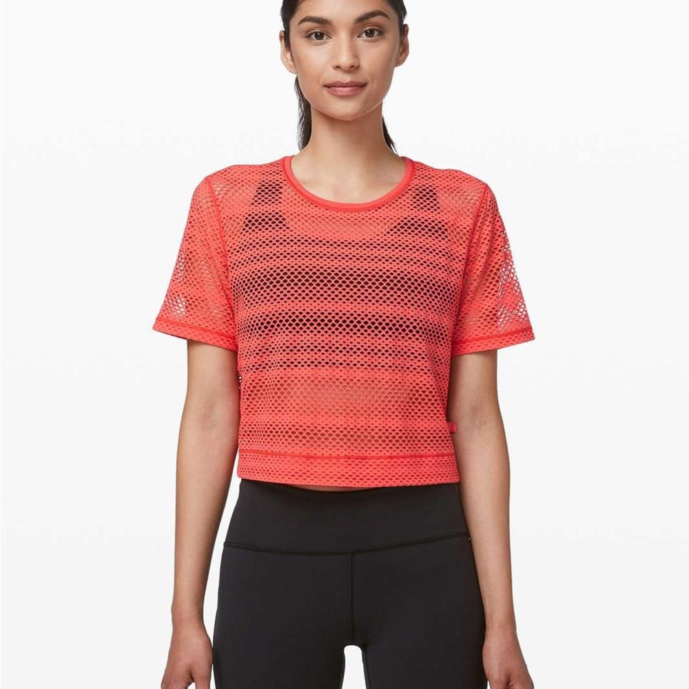 Lululemon Women's Mesh Crop Top